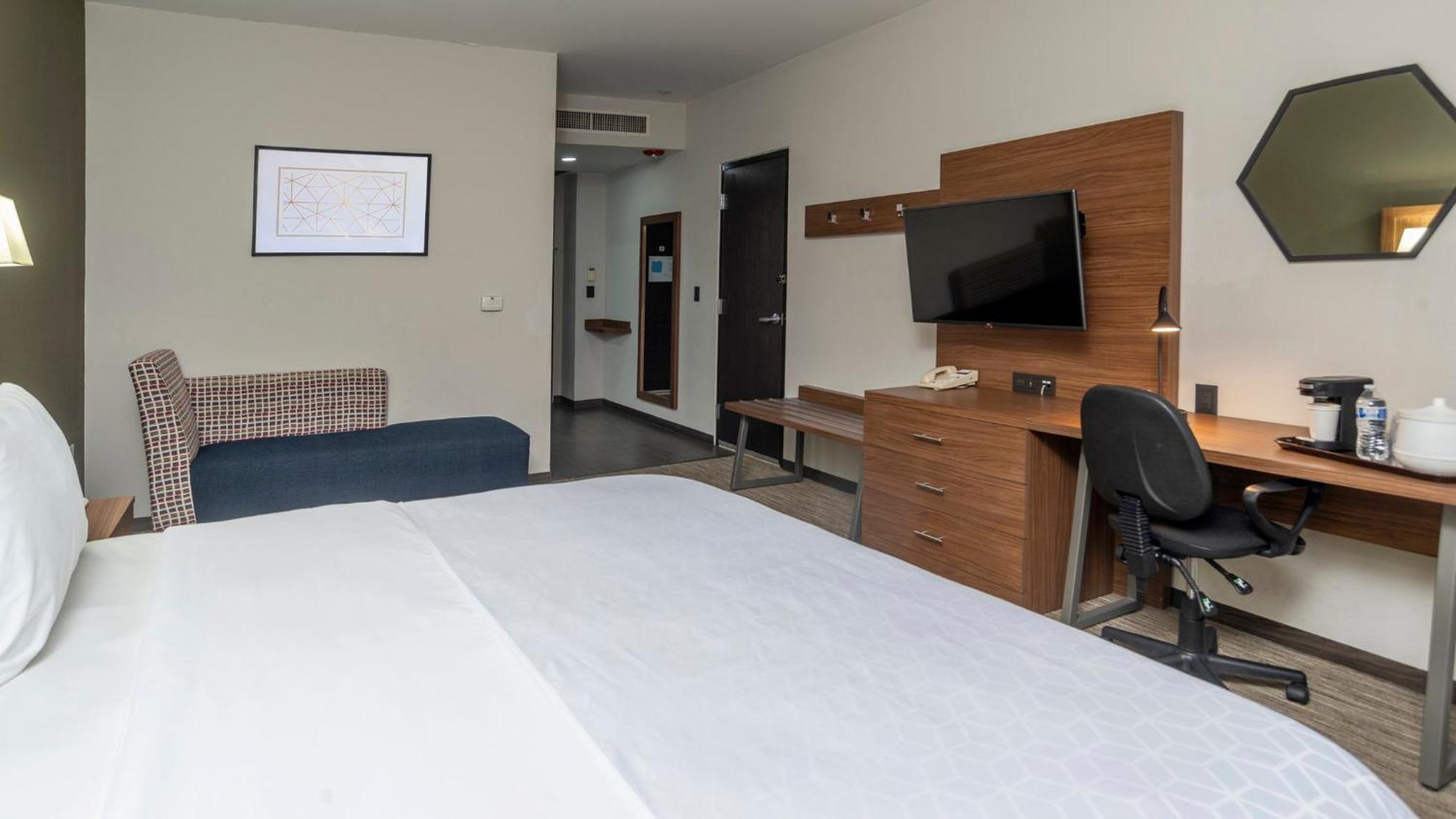 Holiday Inn Express Mexico Santa Fe By Ihg Exterior photo